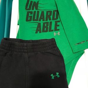 Long sleeve onesie with sweat pants